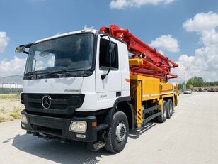 Putzmeister 2012 auf Chassis MERCEDES-BENZ ACTROS Betonpumpe
