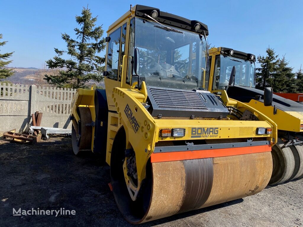 BOMAG BW203 AD-4 Straßenwalze