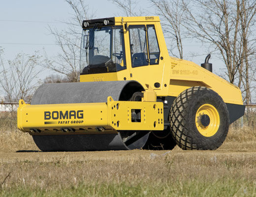 BOMAG BW211D-40 Walzenzug