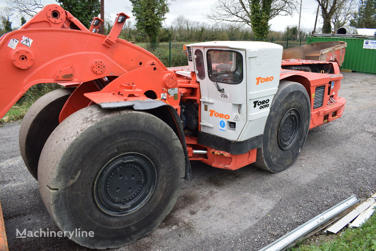 Sandvik Toro T 0010 17 ton 8 yard LHD Scooptram  Untertagelader